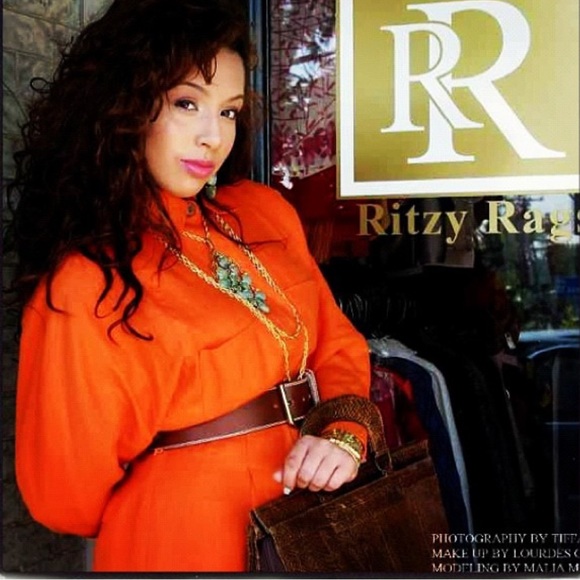 LIKE LISTING 2 B NOTIFIED 2 GO "ALL THE WAY LIVE" W/TIFFANY GALLERIEZ & COMPANY - Picture 6 of 10